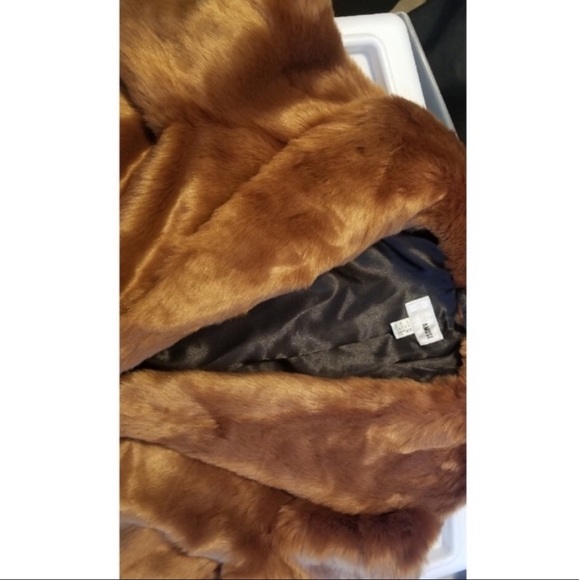 051 NWT Lulus Amuse Society Fur Ever Mine Jacket xs - Picture 5 of 6